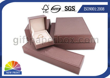 Caja de regalo con bisagras pequeña aduana de la tapa con espuma dentro, laminación de Matt